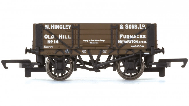 Hornby OO Gauge 4 Plank Wagon "Hingley & Sons Ltd" Era 3