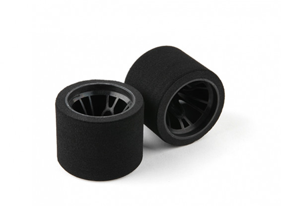 Xceed "Enneti" 1/12 Carbon Carpet Rear Foam Tire Set (Soft sh25)