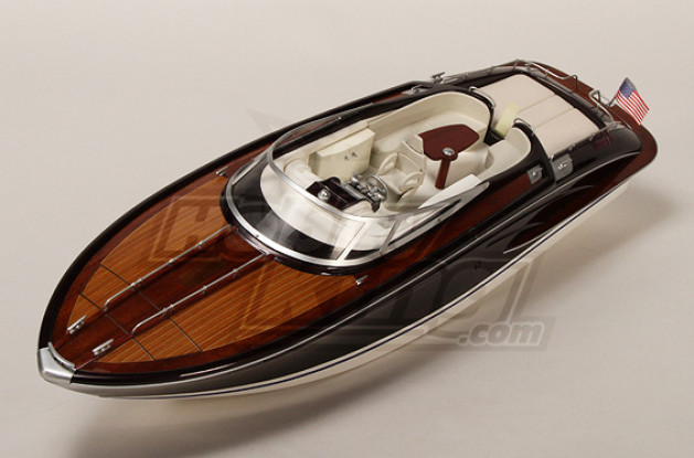 Lugano V-Hull R/C Boat 630mm (PREORDER)