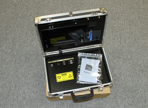 SCRATCH DENT Quanum FPV Ground Station with 8
