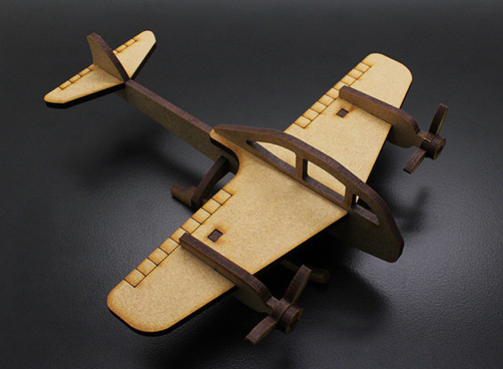 Militaire Fighter Bomber Laser Cut Wood Model (KIT)