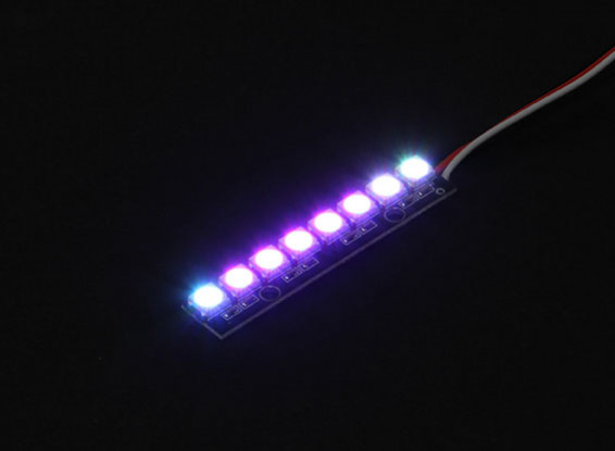 8 RGB LED 7 Color Board (langwerpige) 5V en Intelligent RGB LED controller met Futaba stijl stekkers