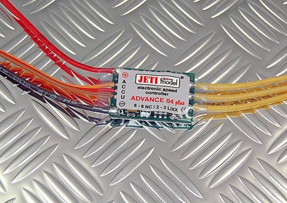 Jeti Advance 04 Plus Speed ​​Controller 2-3S LiPoly
