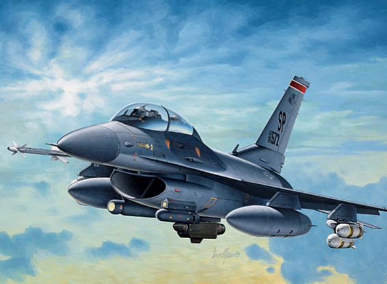 Italeri 1:72 F-16 C / D Nacht Falcon Plastikmodellbausatz