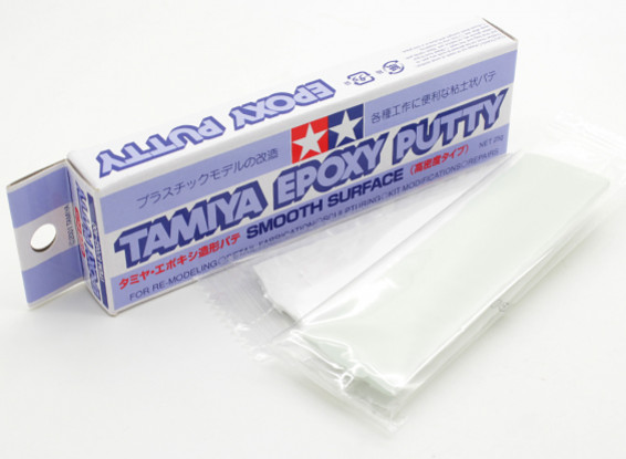 Tamiya glatte Oberfläche Epoxy Putty (25 g)