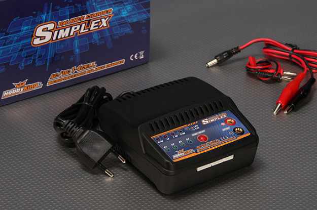 Dipartimento Funzione Pubblica ™ Simplex 1 ~ 4S LiPo / LiFe 12.110 ~ caricabatteria 240V.