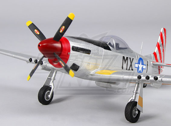 Micro P-51D Mustang w / luci del nav 550 millimetri (RTF - Mode 2)