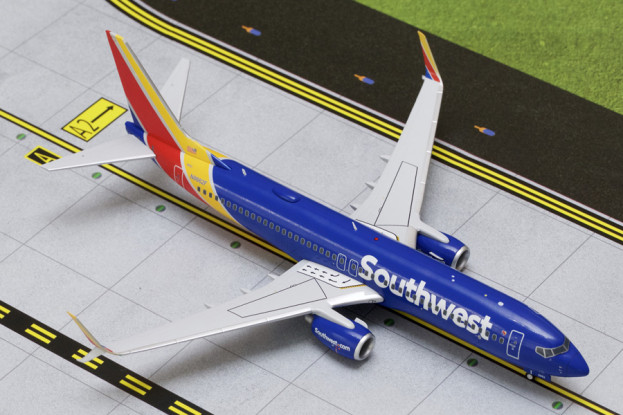 Gemini Jets Southwest Airlines Boeing B737 800S N8662F 1 200 Diecast Model G2SWA609