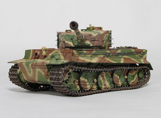 Tiger I Поздний Производство InfraRed боевой танк - 1/24-е Шкала