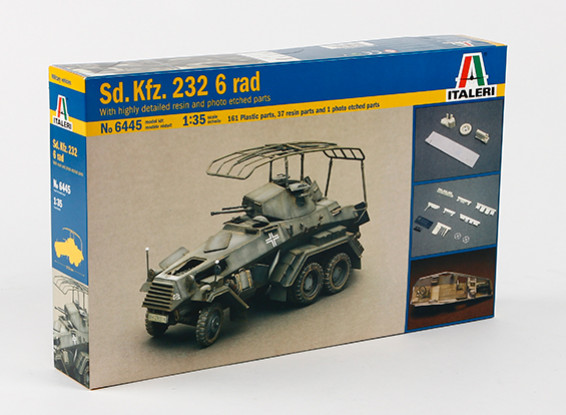 Italeri Kit 1/35 Scale SD.KFZ.232 6 Rad Пластиковые модели
