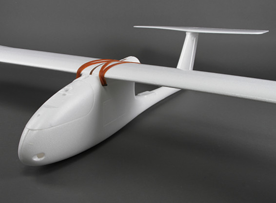 Skywalker 1680 V6-Wingspan 1.720 milímetros (KIT)